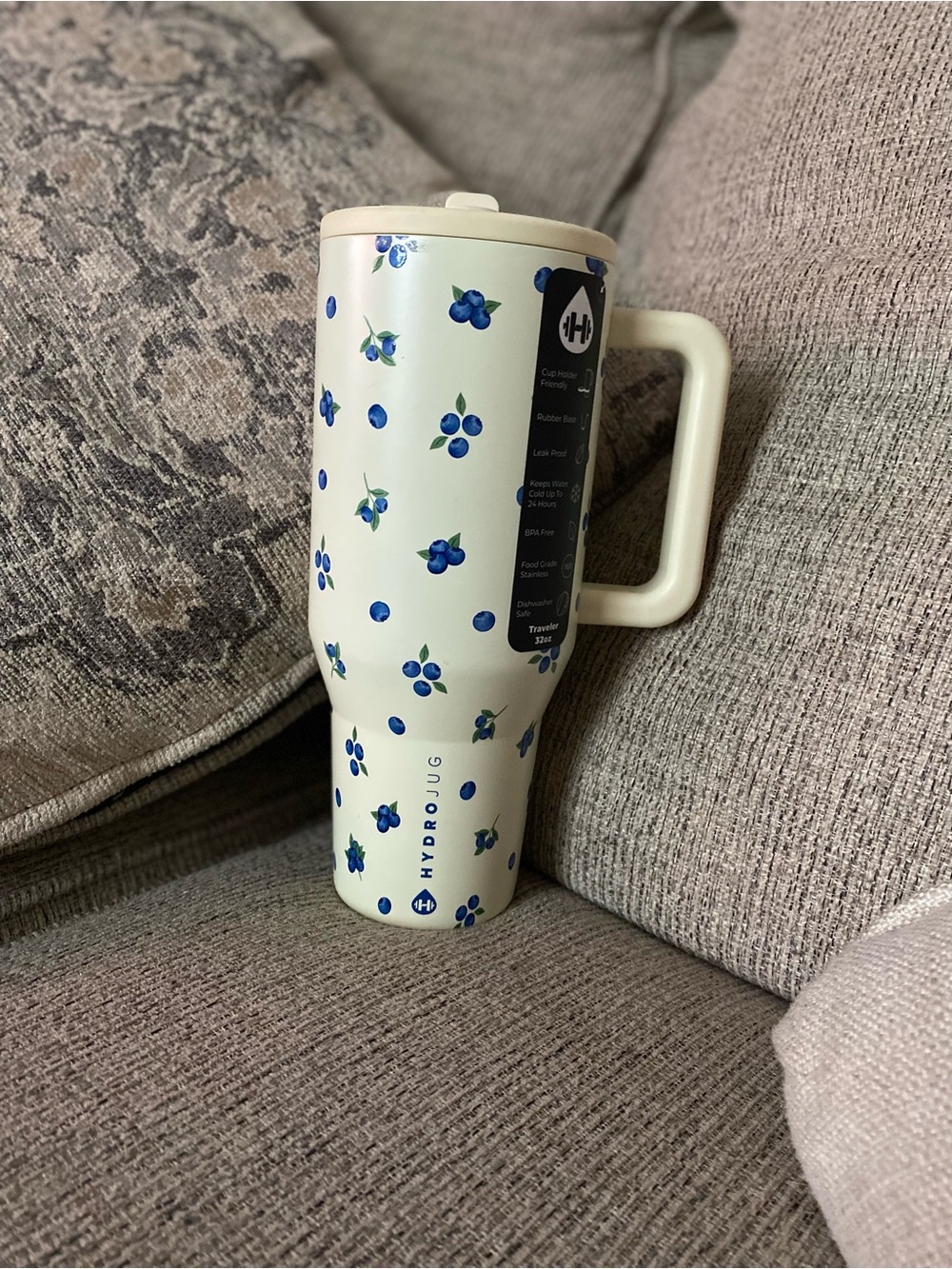 HydroJug Cream Travel Tumbler with Blue Berry Pattern. 32.0z